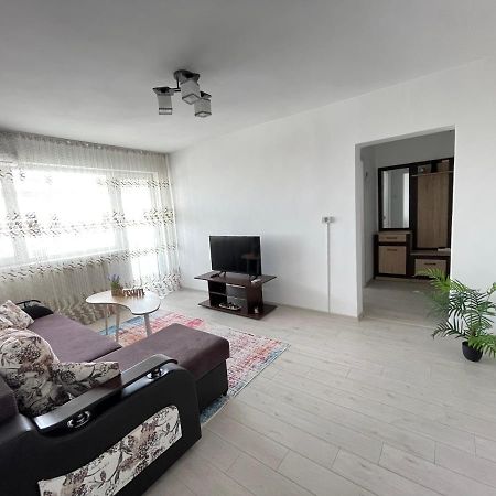 Elite Apartment Targoviste Exteriér fotografie