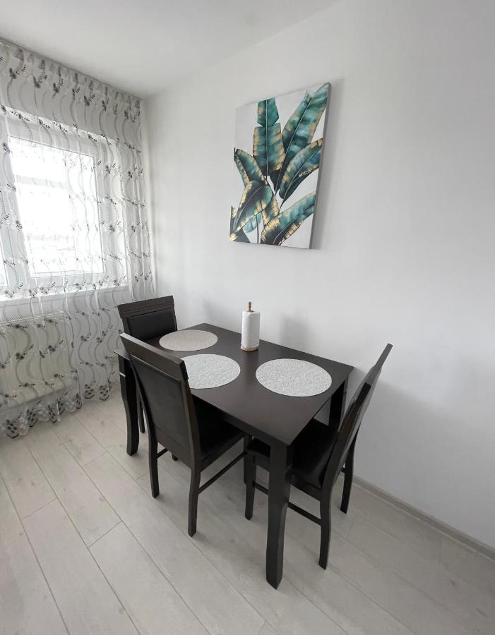Elite Apartment Targoviste Exteriér fotografie