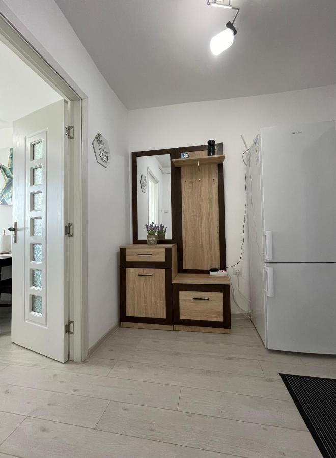 Elite Apartment Targoviste Exteriér fotografie